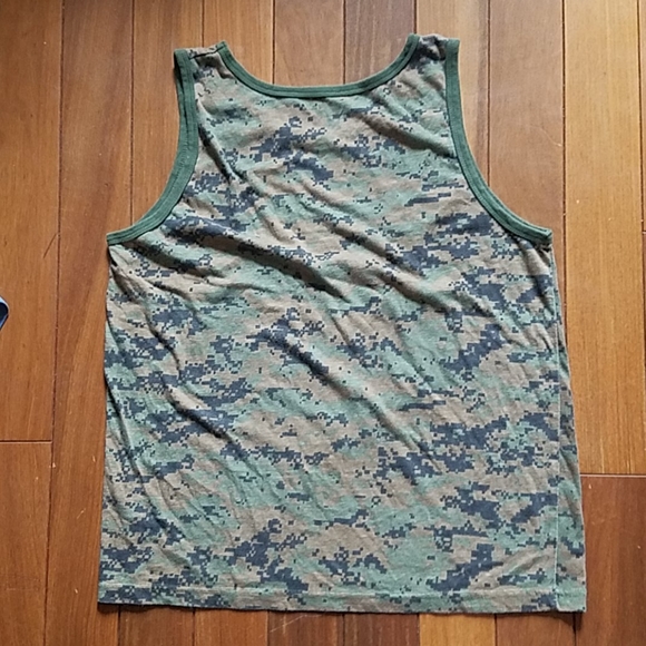 Rothco tank top - Picture 3 of 8